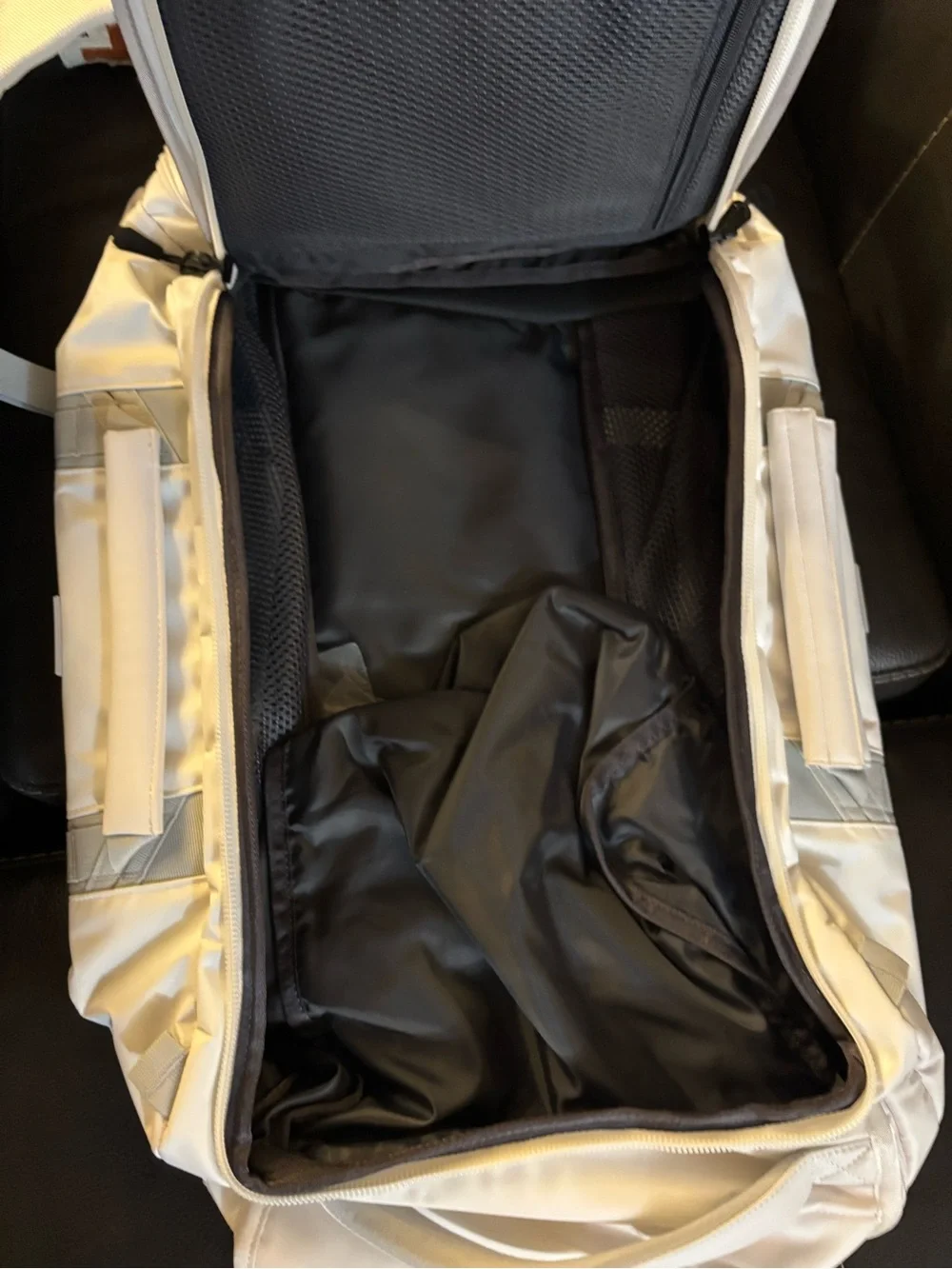 DB Naer 65L duffel/backpack- sport luggage
